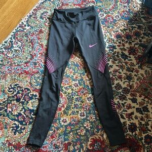 Nike ladies xs black leggings